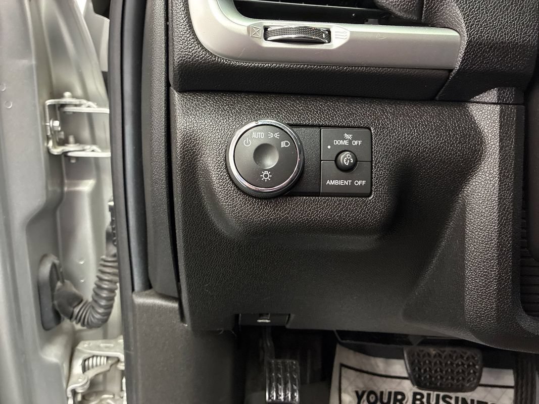 Used 2015 GMC Acadia SLE AWD/4WD image 11