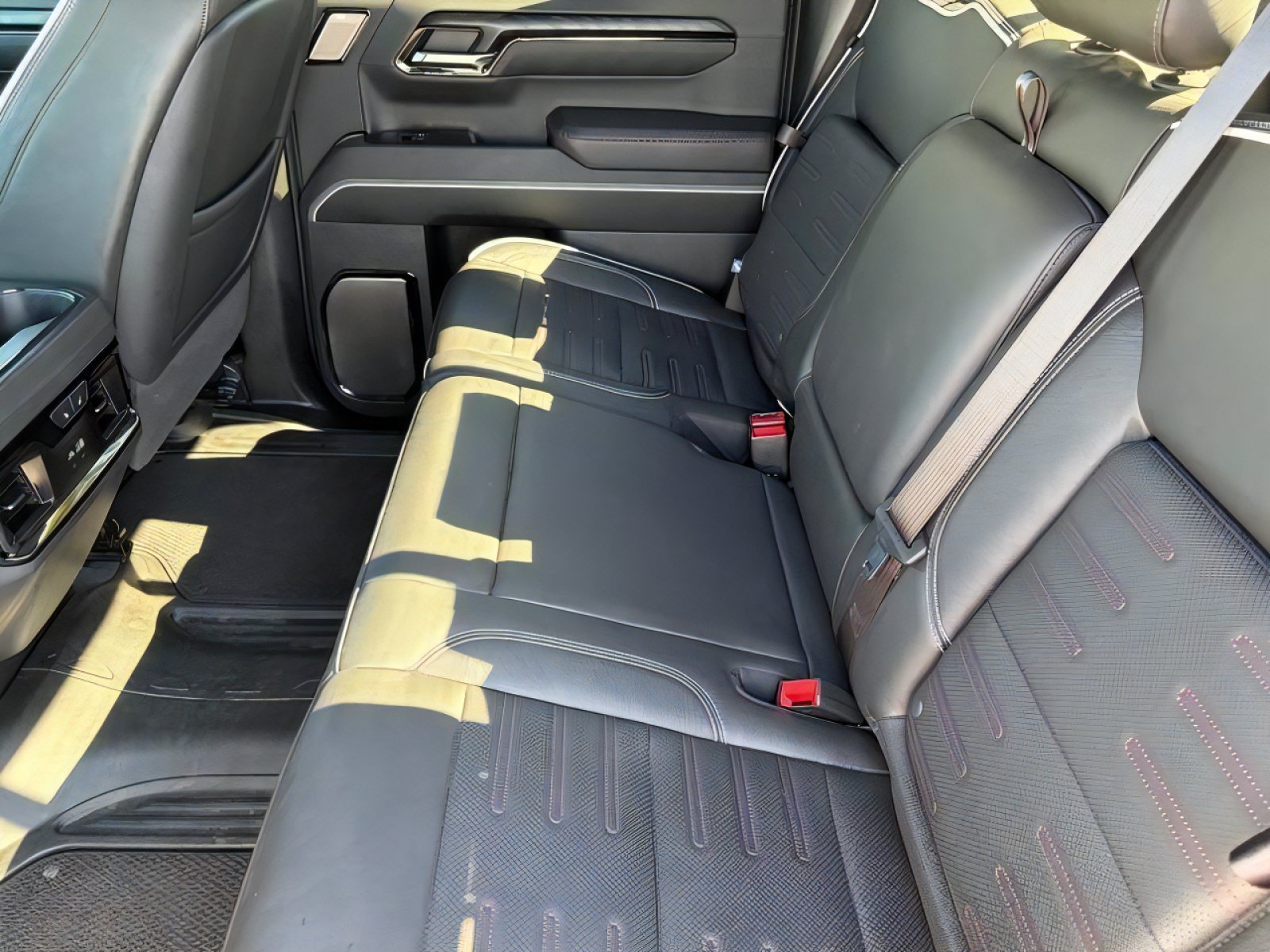 Used 2026 GMC Sierra 1500 AT4X AWD/4WD image 11