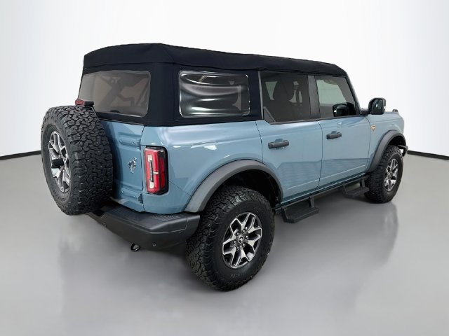 Used 2023 Ford Bronco Badlands AWD/4WD image 7
