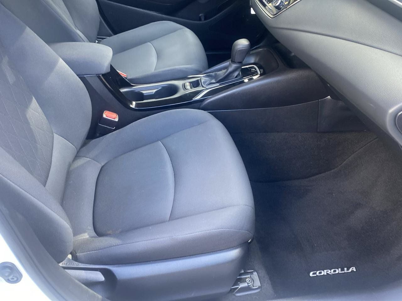 Used 2021 Toyota Corolla LE w/ Carpet Mat Package (TMS) FWD image 7
