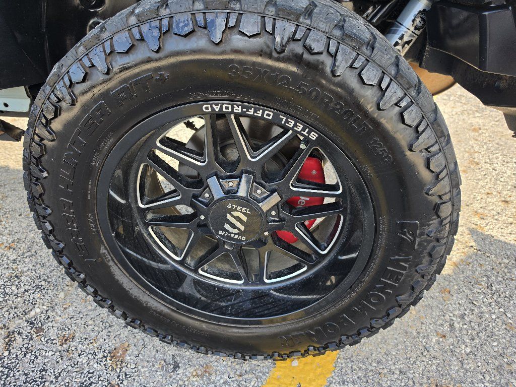 Used 2023 Jeep Wrangler Unlimited Rubicon w/ Cold Weather Group AWD/4WD image 22