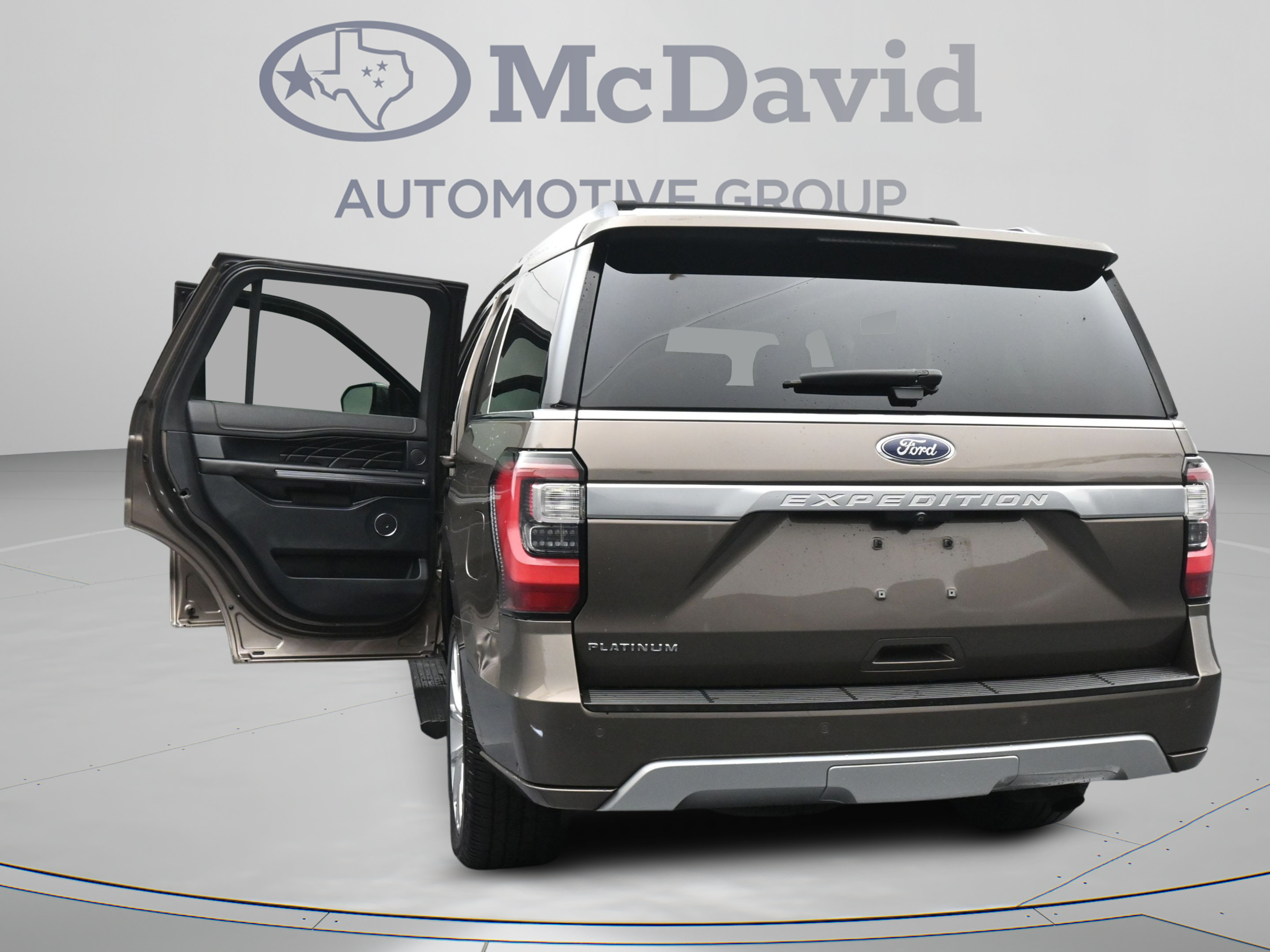 Used 2019 Ford Expedition Platinum RWD image 45