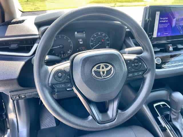 Used 2023 Toyota Corolla LE FWD image 17