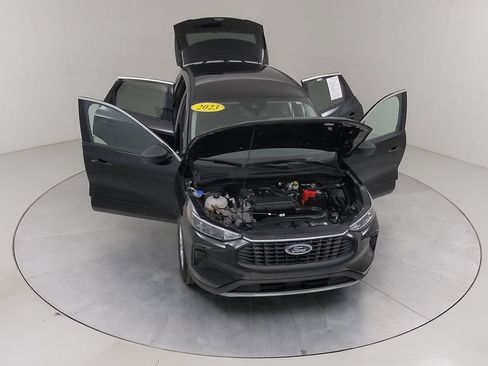 Certified 2023 Ford Escape Active w/ Tech Pack #1 AWD/4WD image 43