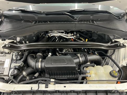 Used 2021 Ford Explorer Platinum w/ Equipment Group 601A image 18