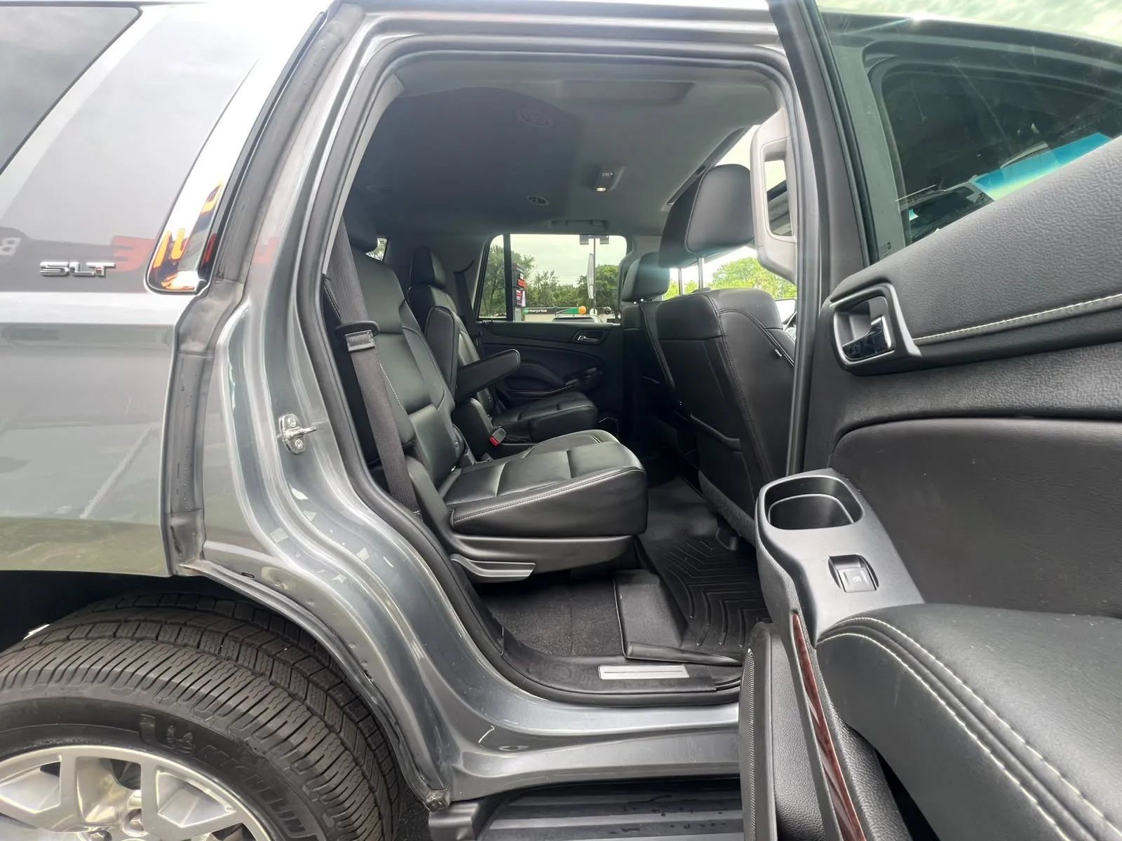 Used 2019 GMC Yukon SLT AWD/4WD image 13