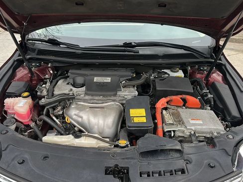 Used 2013 Toyota Avalon Limited image 9