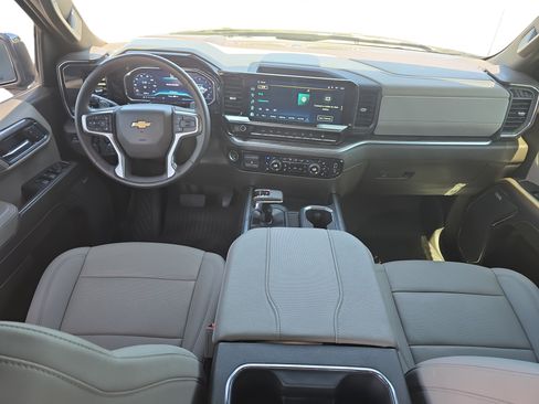 Used 2024 Chevrolet Silverado 1500 LTZ AWD/4WD image 9