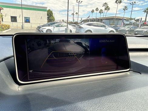 Used 2019 Lexus RX 350 AWD w/ Navigation Package image 27