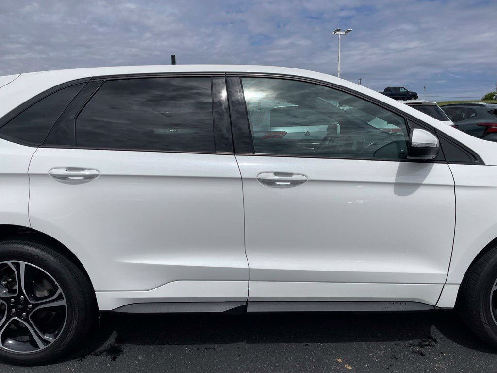 Used 2023 Ford Edge ST w/ Cargo Accessory Package AWD/4WD image 39