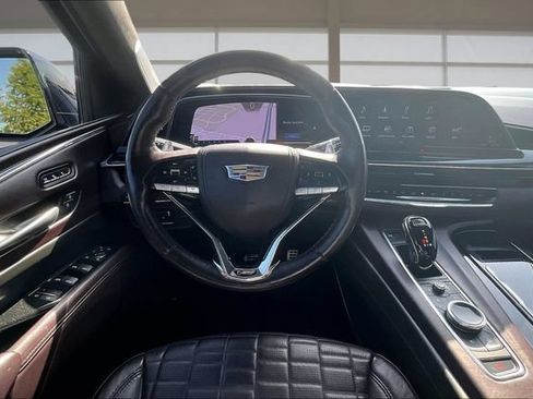 Used 2023 Cadillac Escalade V w/ LPO, ONYX Package AWD/4WD image 5