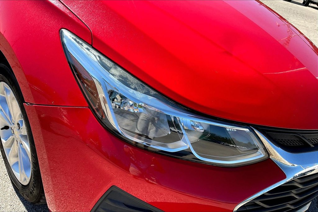 Used 2019 Chevrolet Cruze LS w/ LS Convenience Package FWD image 25