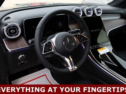 New 2025 Mercedes-Benz GLC 300 4MATIC image 11