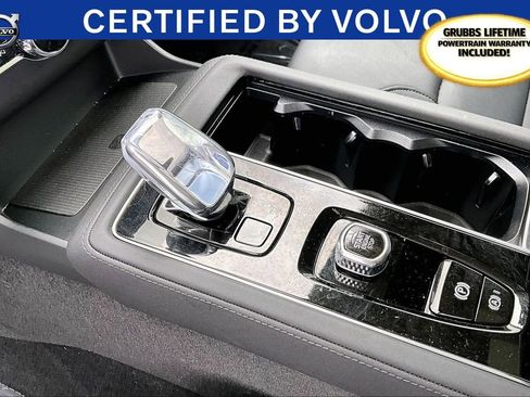 Certified 2025 Volvo XC90 T8 Plus w/ Protection Package Premier image 19
