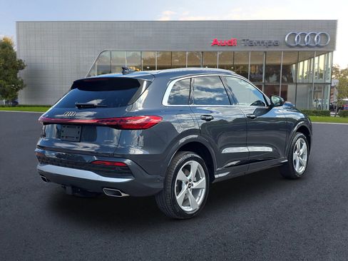 New 2025 Audi Q5 Premium Plus image 4