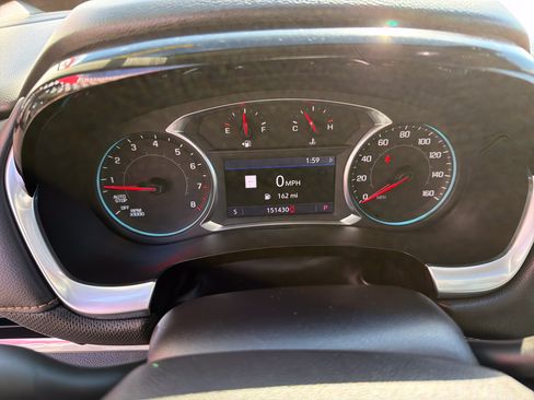 Used 2020 Chevrolet Traverse Premier w/ Redline Edition AWD/4WD image 12