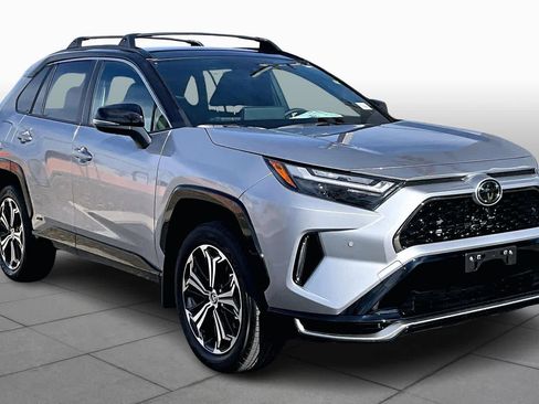 Certified 2025 Toyota RAV4 XSE w/ Premium Package image 2