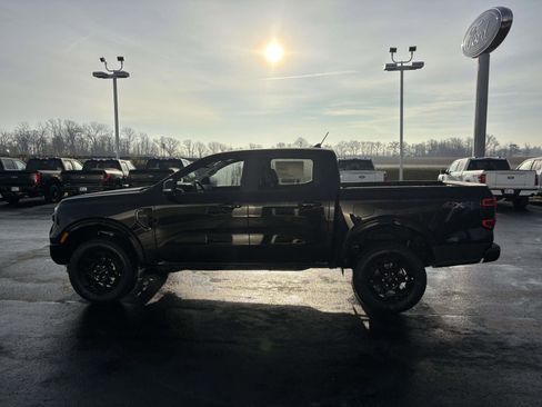 New 2025 Ford Ranger Lariat w/ Black Appearance Package image 4