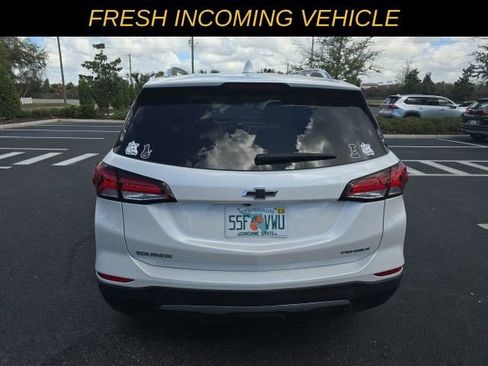 Used 2023 Chevrolet Equinox Premier image 4