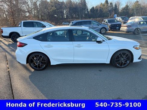 Certified 2024 Honda Civic Sport Touring image 7