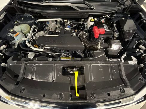 Used 2026 Nissan Rogue SV AWD/4WD image 38