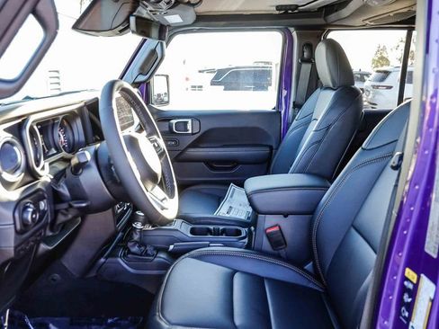 New 2026 Jeep Wrangler Unlimited Sahara AWD/4WD image 22
