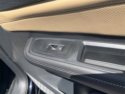 New 2025 Volkswagen Atlas Cross Sport SE image 26