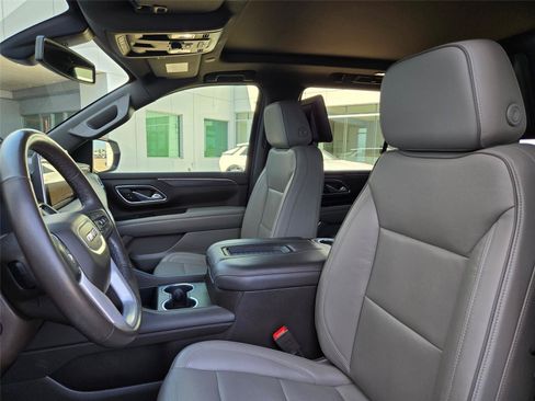Used 2021 GMC Yukon SLT w/ SLT Luxury Plus Package RWD image 30