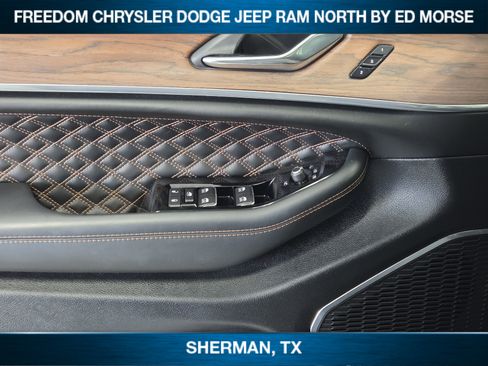 Used 2024 Jeep Grand Cherokee Summit w/ High Altitude Package AWD/4WD image 17