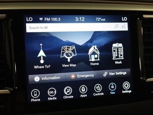 Used 2019 Chrysler Pacifica Touring-L Plus w/ Advanced Safetytec Group FWD image 37