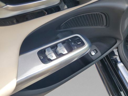 Certified 2025 Mercedes-Benz E 350 Sedan image 13