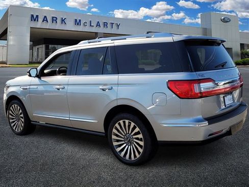 Used 2020 Lincoln Navigator Reserve w/ Luxury Package image 6