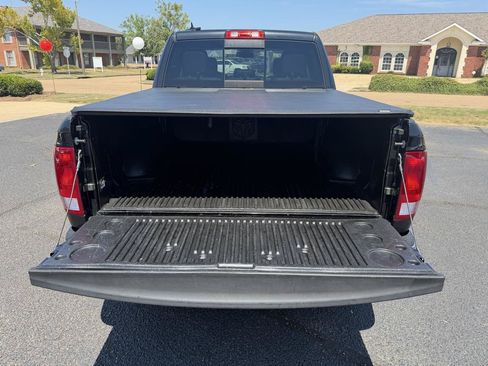Used 2016 RAM 1500 Big Horn RWD image 9