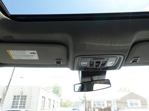 Used 2022 Chevrolet Silverado 1500 LT Trail Boss w/ LT Trail Boss Premium Package AWD/4WD image 50