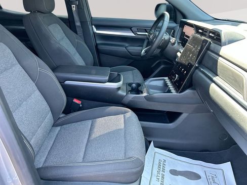 Used 2025 GMC Terrain Elevation AWD/4WD image 28