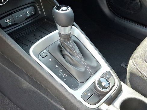 New 2026 Hyundai Venue SEL image 7