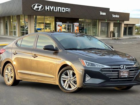 Used 2020 Hyundai Elantra SEL w/ Cargo Package (C1) image 2