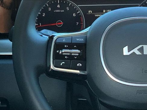 Used 2022 Kia Sorento SX AWD/4WD image 24