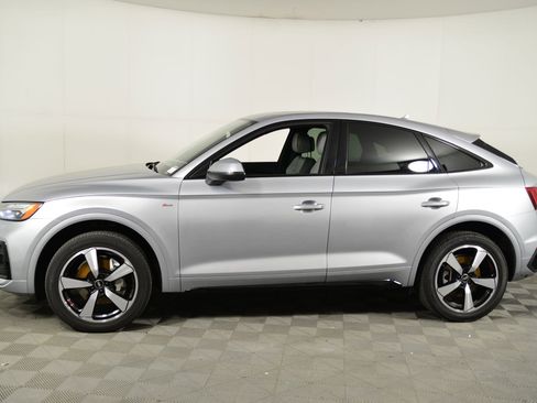 Certified 2022 Audi Q5 2.0T Premium Plus w/ Premium Plus Package image 2