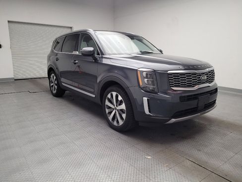 Used 2021 Kia Telluride EX w/ EX Premium Package image 13