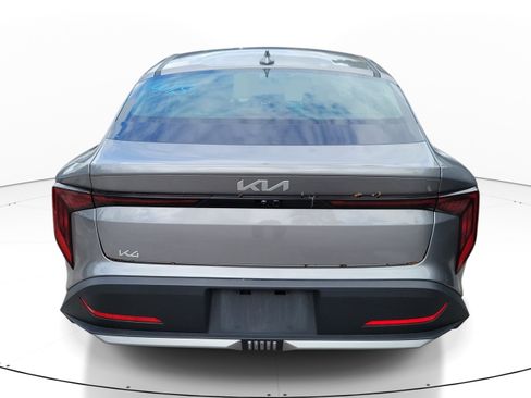 Used 2025 Kia K4 FWD image 5