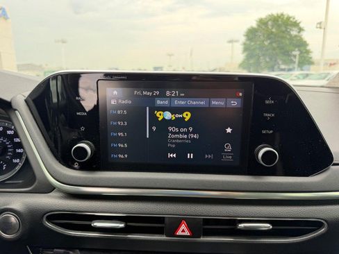 Used 2022 Hyundai Sonata SEL FWD image 13
