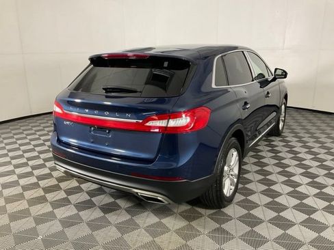 Used 2017 Lincoln MKX Premiere FWD image 8