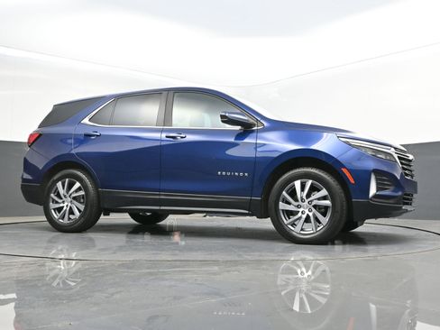 Used 2023 Chevrolet Equinox LT image 45