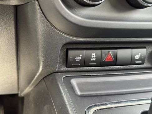 Used 2015 Jeep Patriot High Altitude AWD/4WD image 13