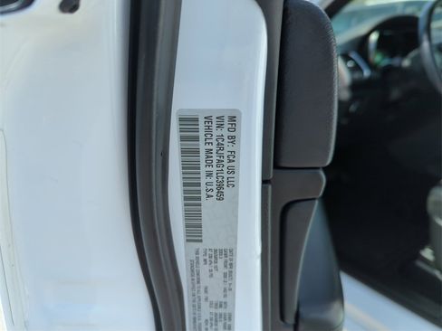 Used 2020 Jeep Grand Cherokee Altitude image 40