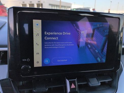 Certified 2025 Toyota Corolla LE image 35