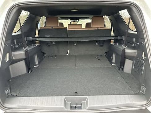 Used 2025 Toyota 4Runner Limited image 24