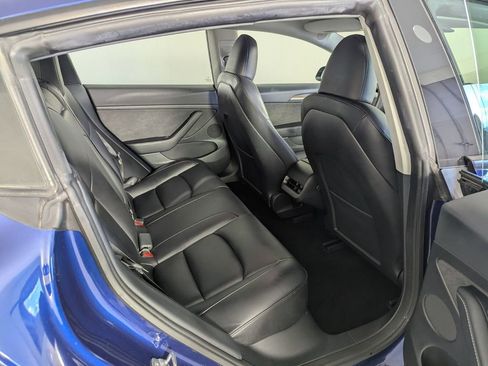 Used 2023 Tesla Model 3 Standard Range image 28