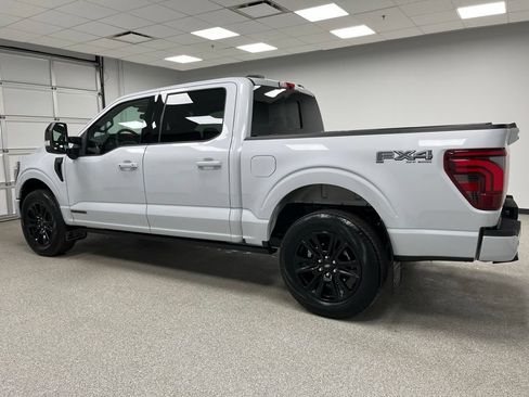 Used 2025 Ford F150 Platinum w/ FX4 Off-Road Package AWD/4WD image 7